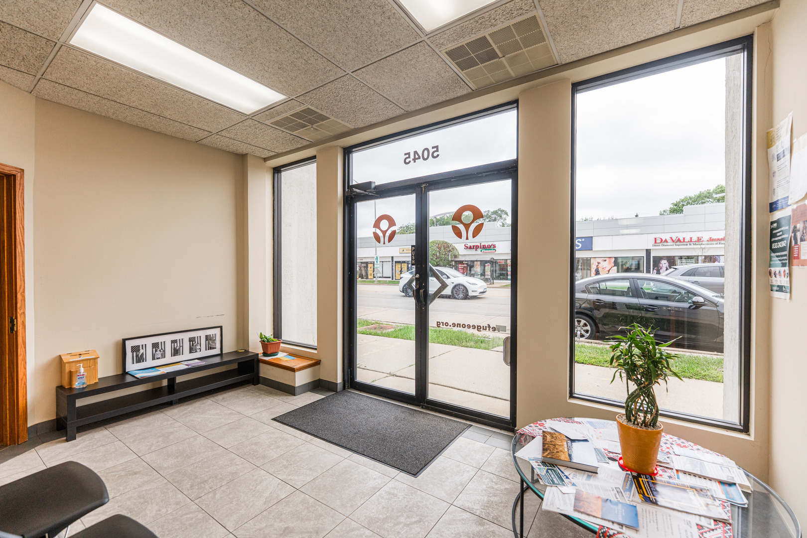 5045 N Harlem Avenue, Chicago, IL 60656