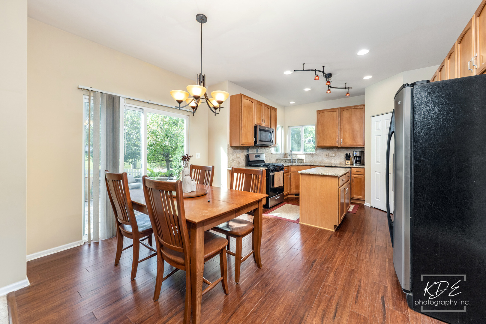 2155 Grand Pointe Trail, Aurora, IL 60503