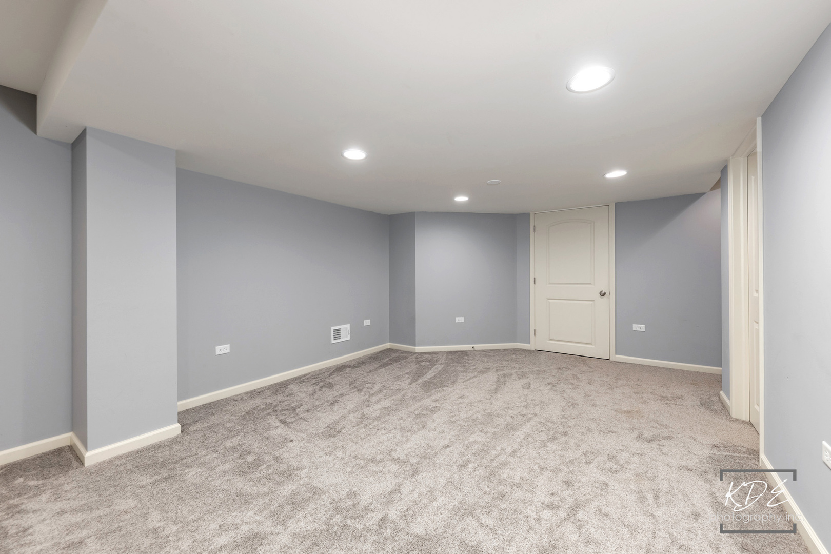 2155 Grand Pointe Trail, Aurora, IL 60503