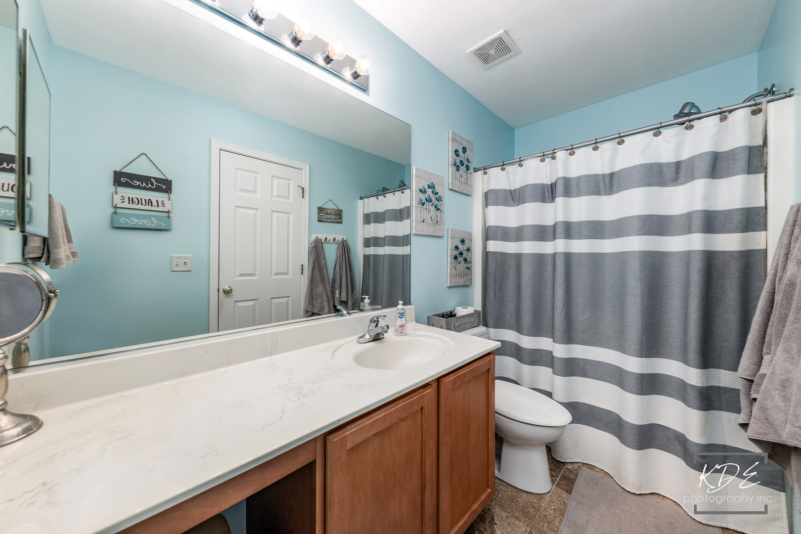 2155 Grand Pointe Trail, Aurora, IL 60503