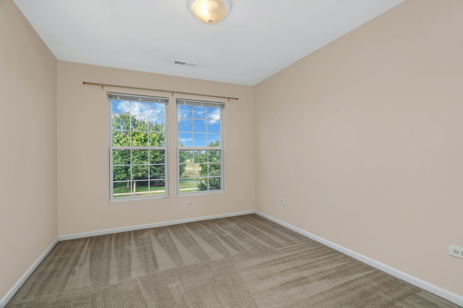 16947 S Timber Drive #16947, Lockport, IL 60441