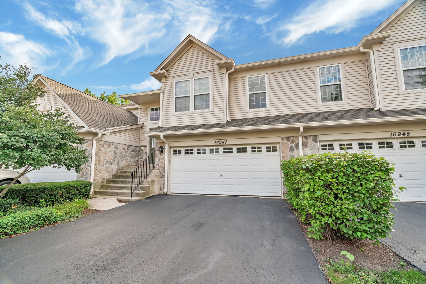 16947 S Timber Drive #16947, Lockport, IL 60441