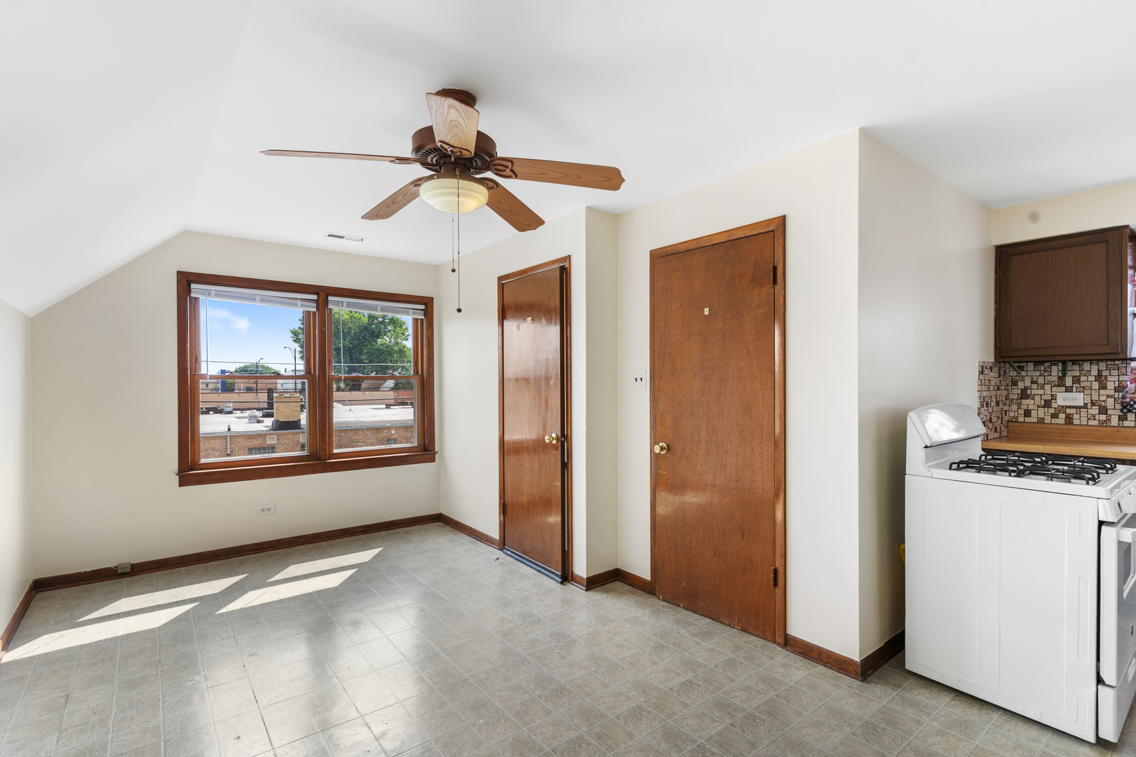 4603 S Komensky Avenue, Chicago, IL 60632