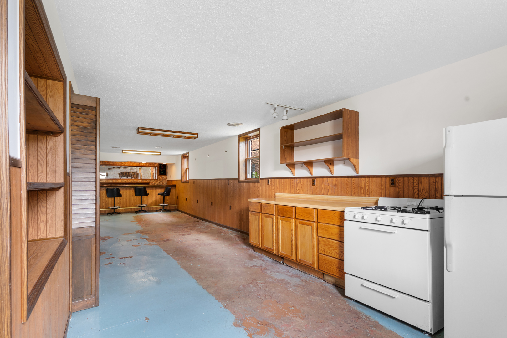 4603 S Komensky Avenue, Chicago, IL 60632