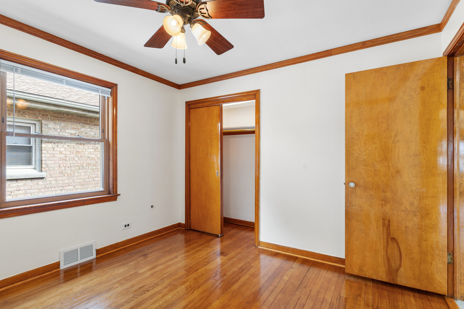 4603 S Komensky Avenue, Chicago, IL 60632