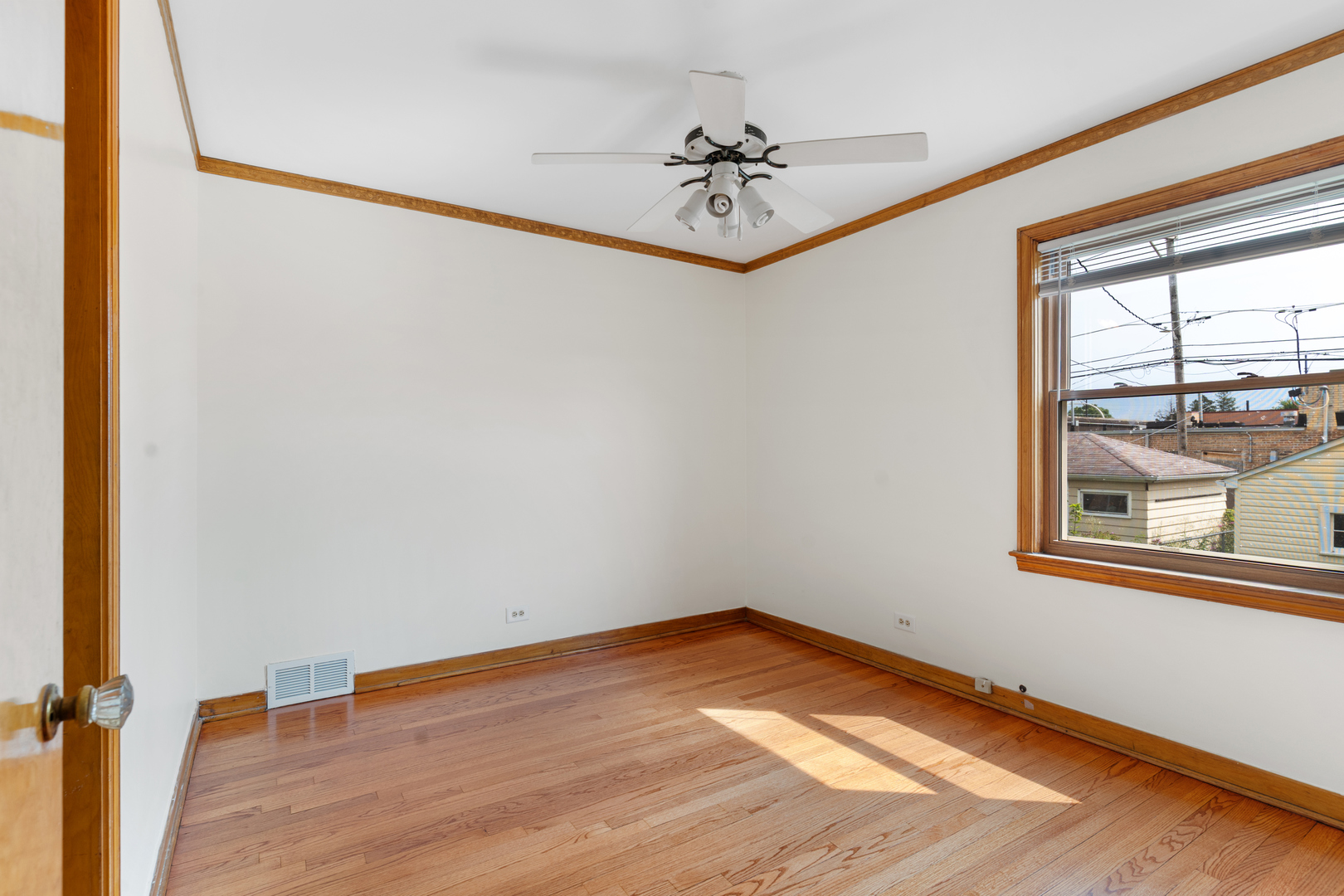 4603 S Komensky Avenue, Chicago, IL 60632