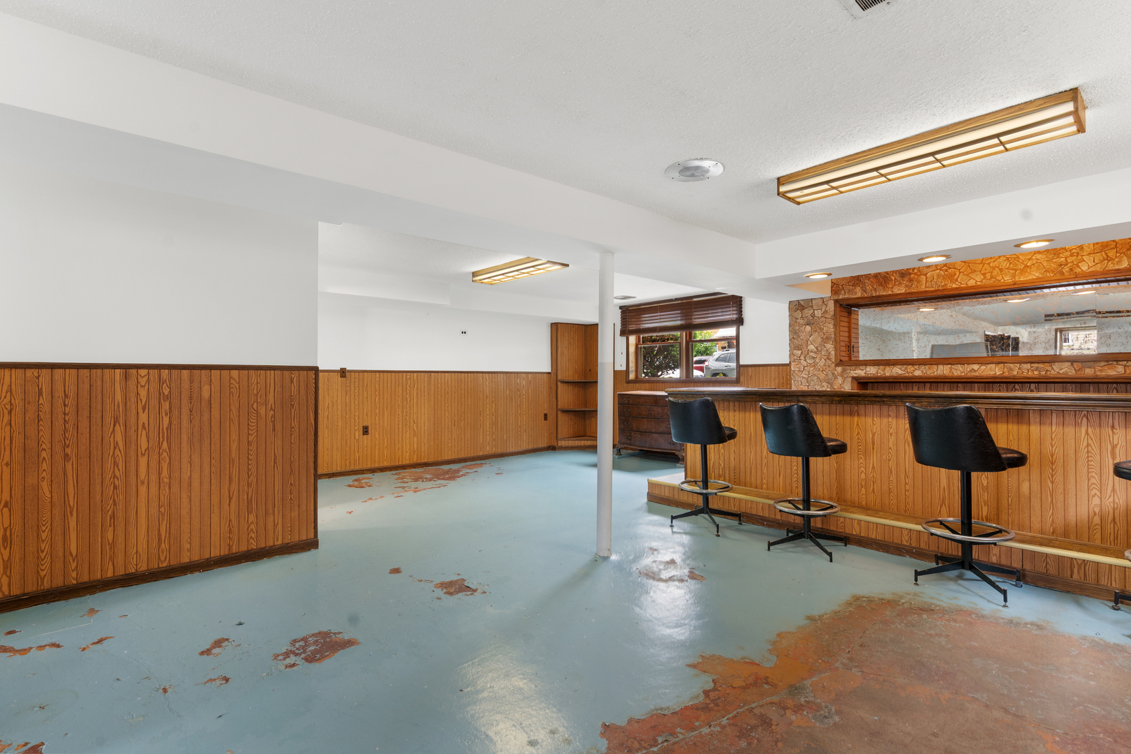 4603 S Komensky Avenue, Chicago, IL 60632