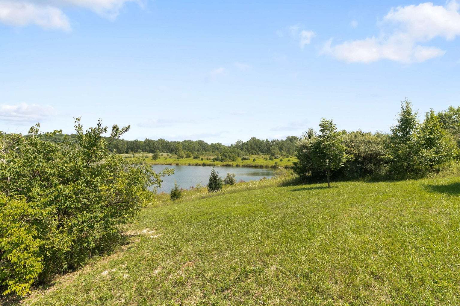 10525 Erie Drive, Winfield, IN 46307