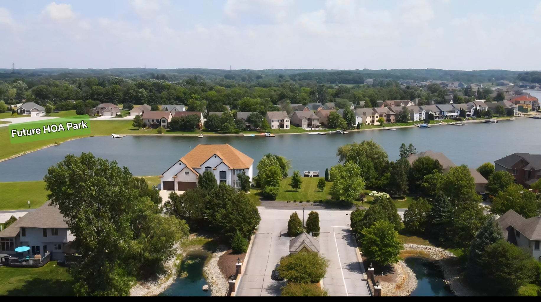 10525 Erie Drive, Winfield, IN 46307