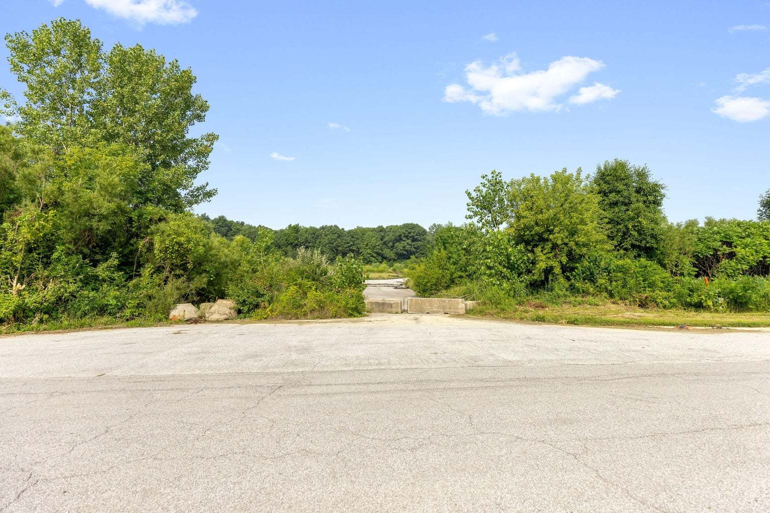 10525 Erie Drive, Winfield, IN 46307
