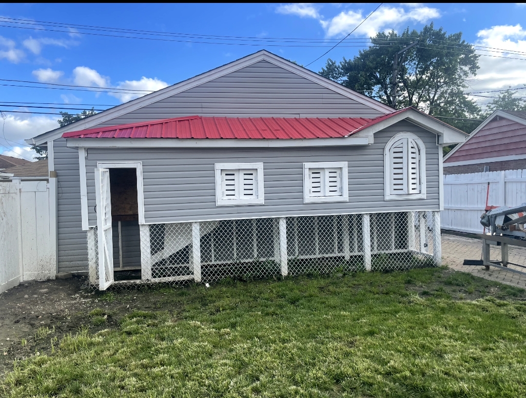 3853 W 83rd Place, Chicago, IL 60652