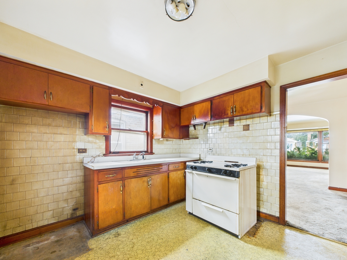 14510 S Emerald Avenue, Riverdale, IL 60827
