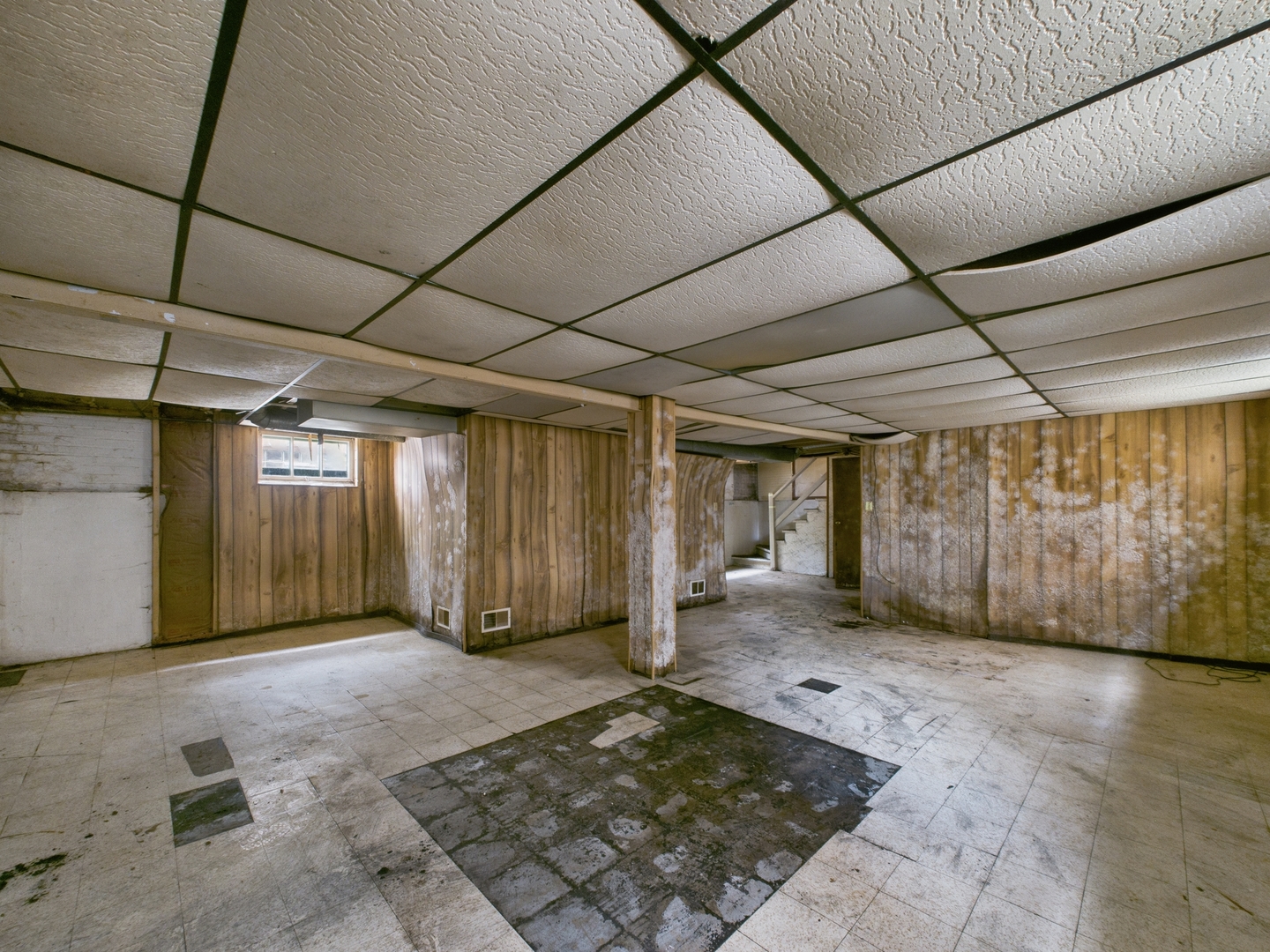 14510 S Emerald Avenue, Riverdale, IL 60827