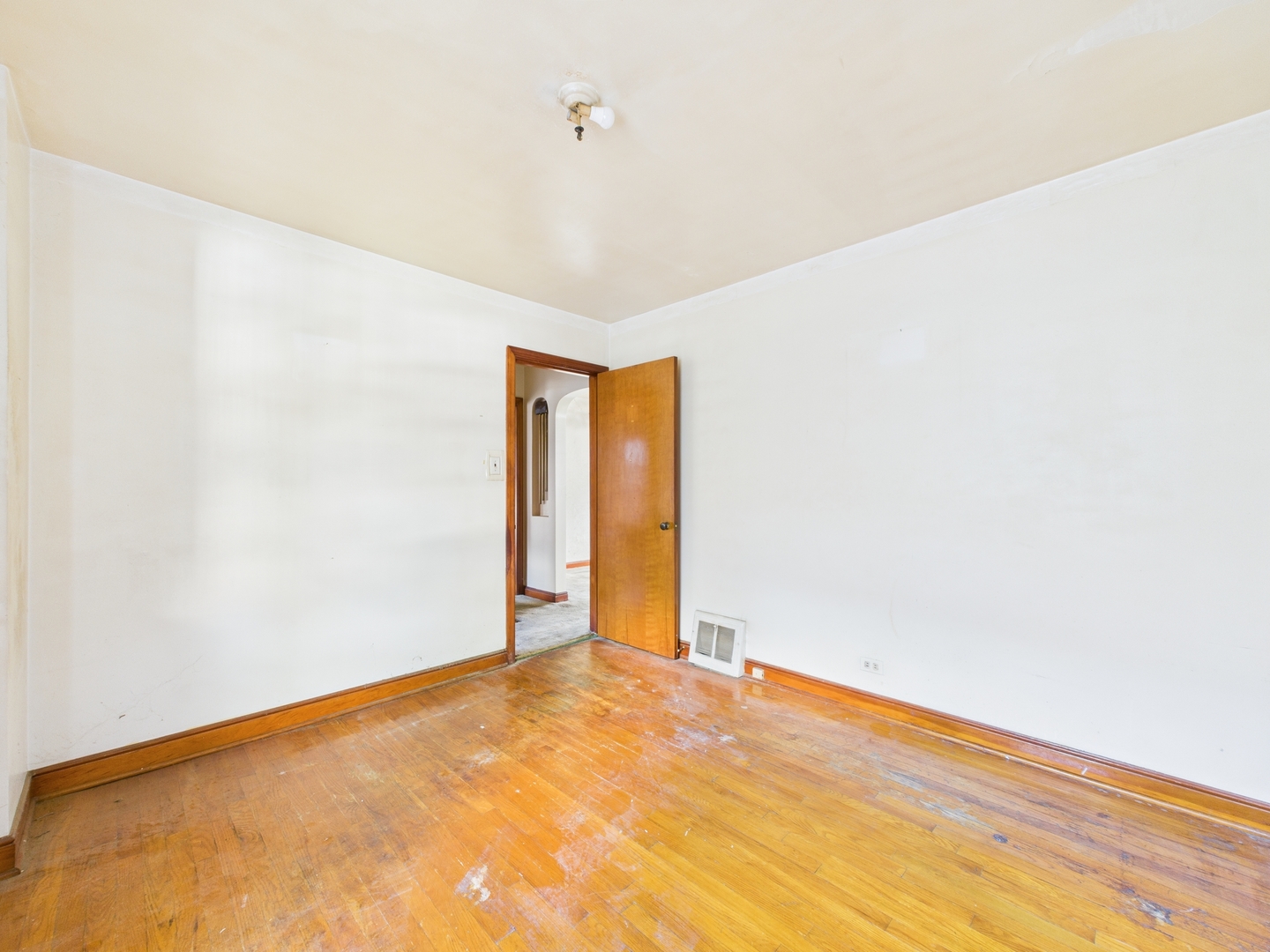 14510 S Emerald Avenue, Riverdale, IL 60827