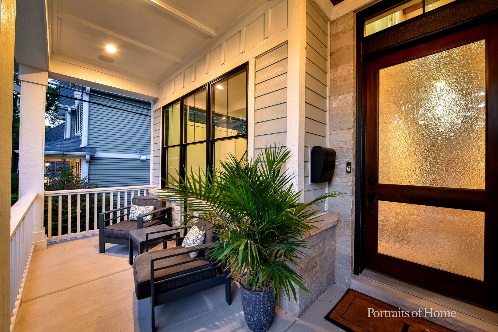 542 N Wright Street, Naperville, IL 60563