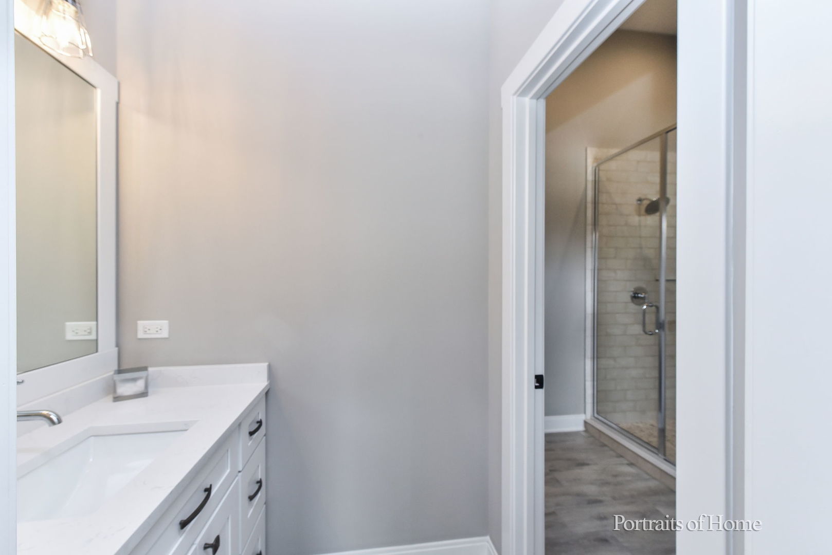 542 N Wright Street, Naperville, IL 60563