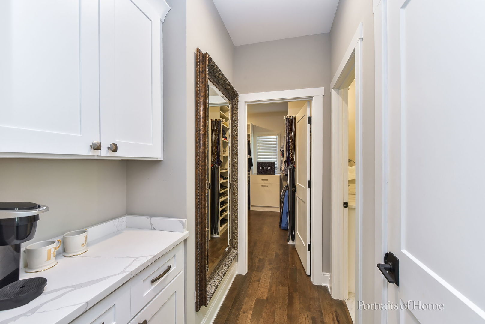 542 N Wright Street, Naperville, IL 60563