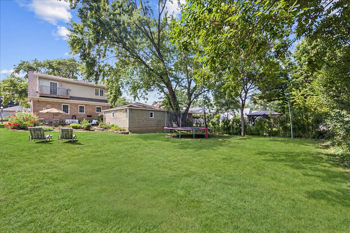 1115 N Main Street, Wheaton, IL 60187