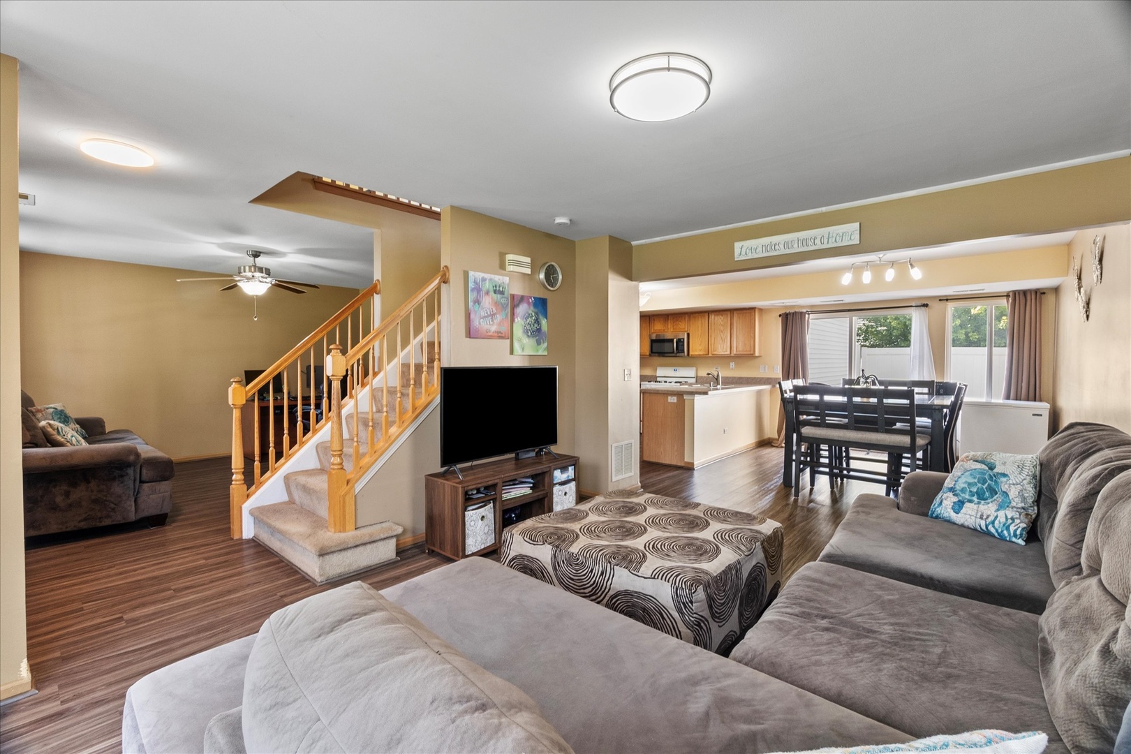 14 HARMONY Lane, Romeoville, IL 60446