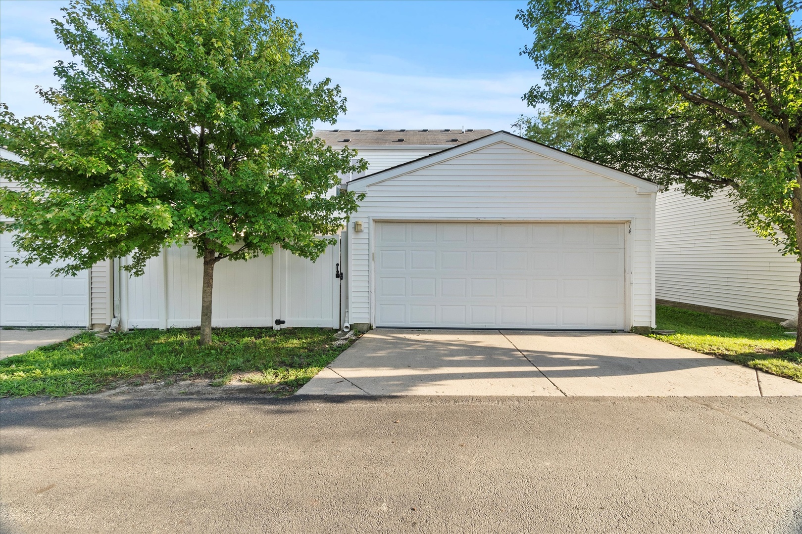 14 HARMONY Lane, Romeoville, IL 60446