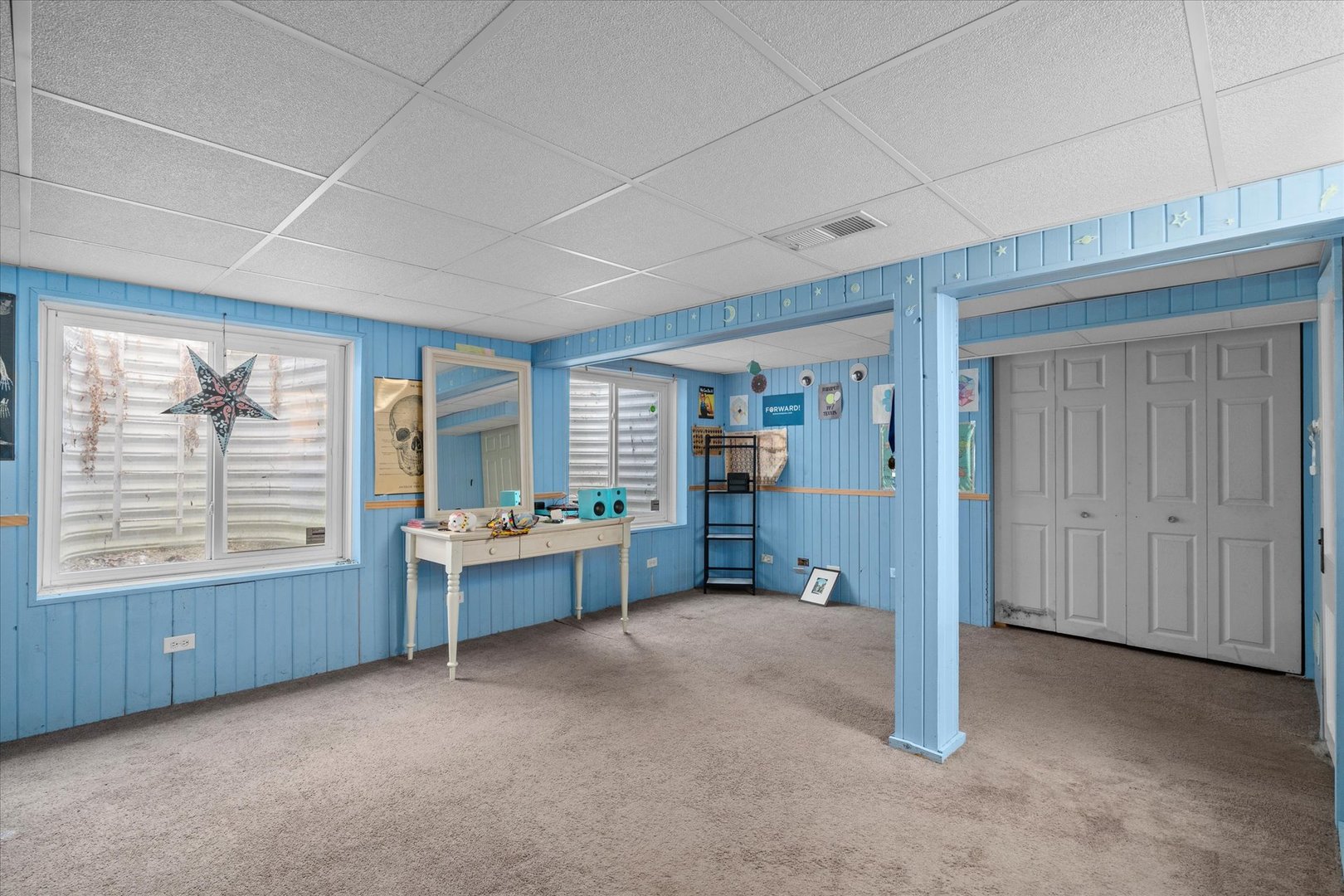 1319 W State Street, Geneva, IL 60134