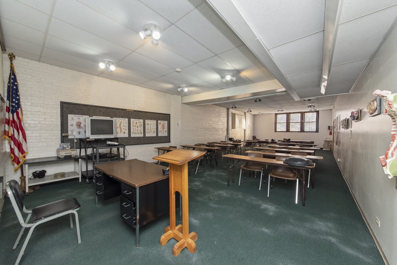 3330-3332 N Milwaukee Avenue, Chicago, IL 60641