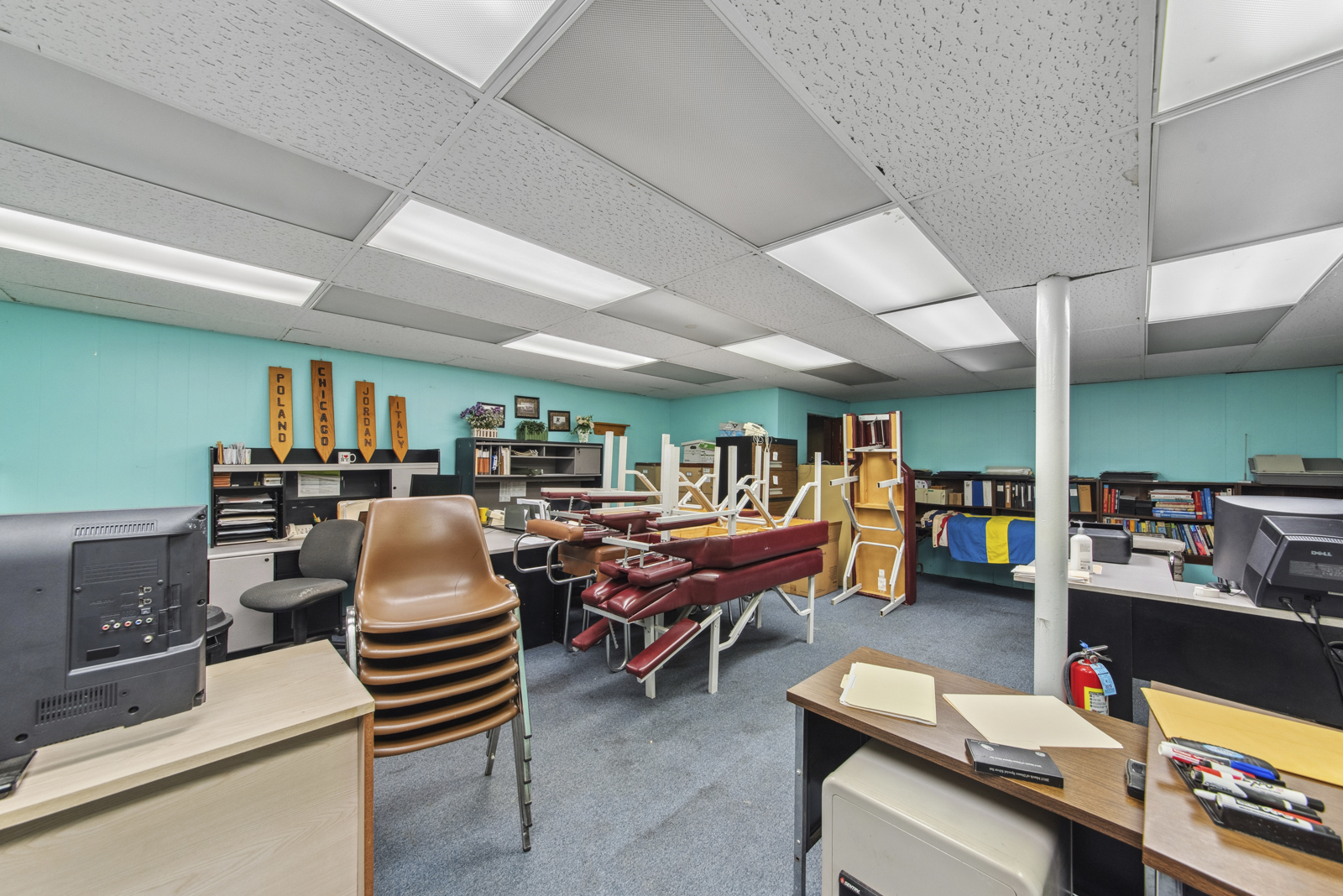 3330-3332 N Milwaukee Avenue, Chicago, IL 60641