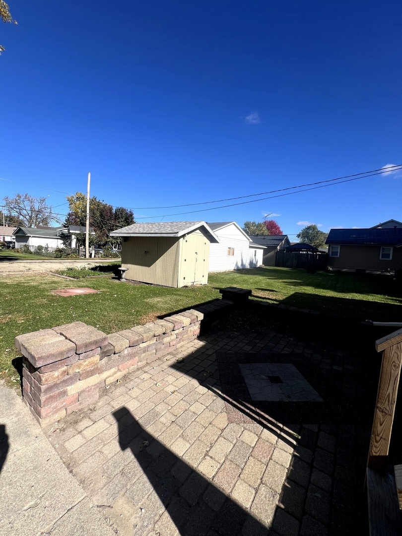 914 E Benton Street, Morris, IL 60450