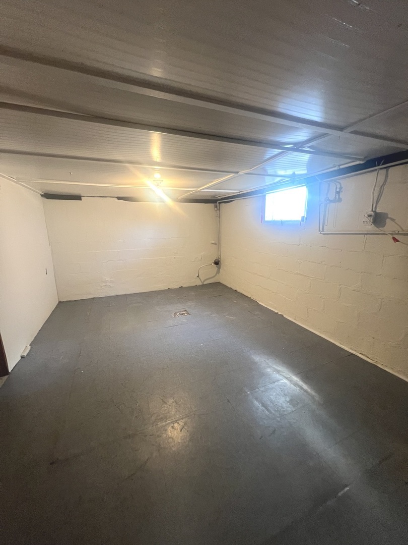 914 E Benton Street, Morris, IL 60450