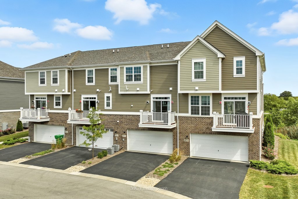 14019 S Belmont Drive, Homer Glen, IL 60491