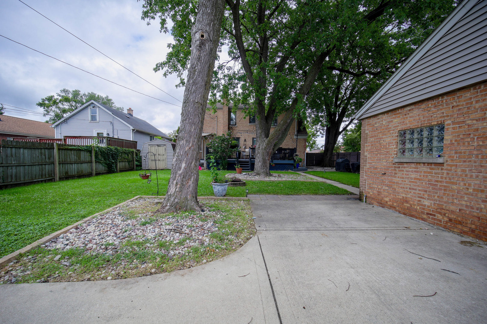 2701 97th Street, Evergreen Park, IL 60805
