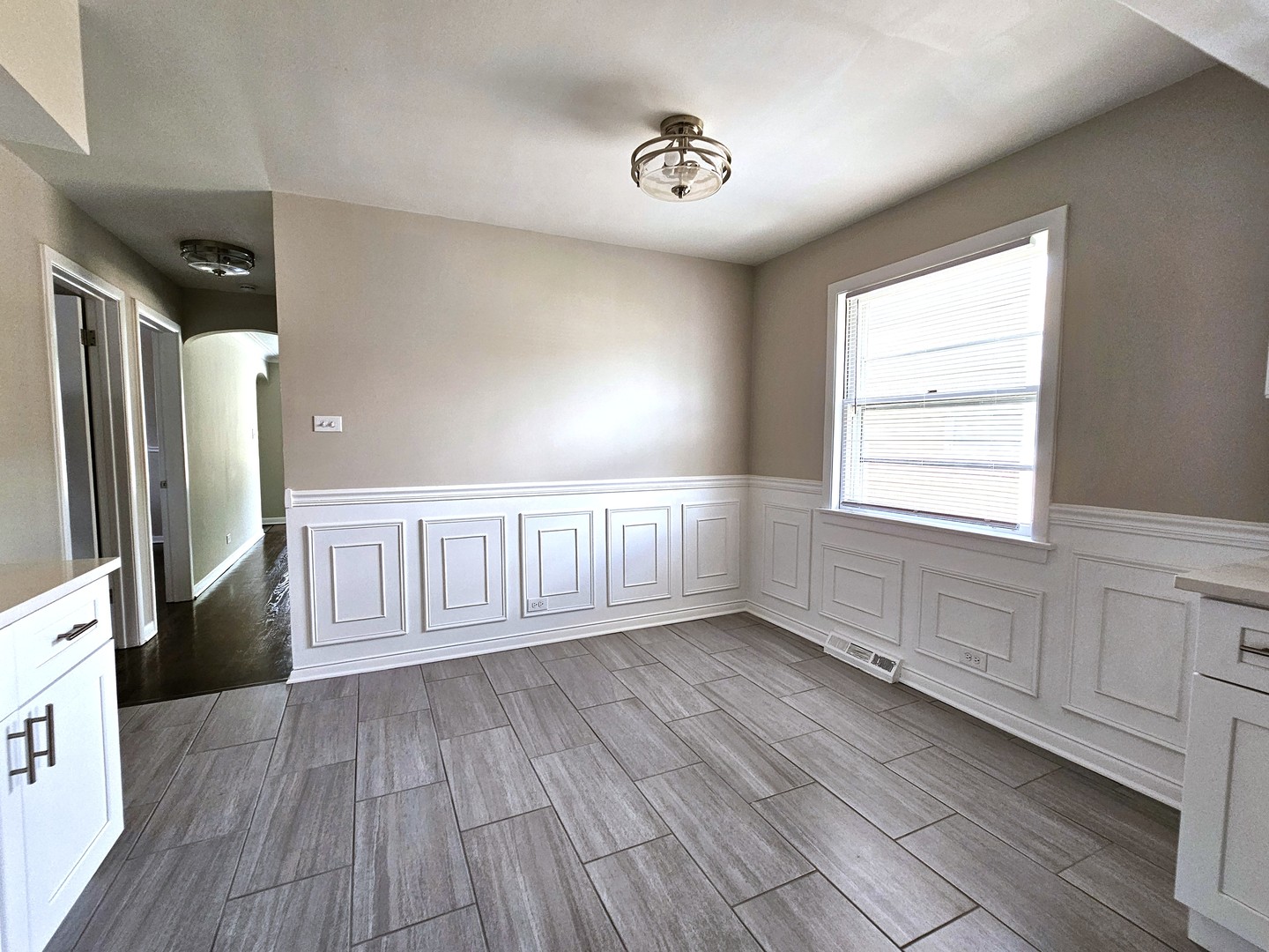 8519 S Tripp Avenue, Chicago, IL 60652