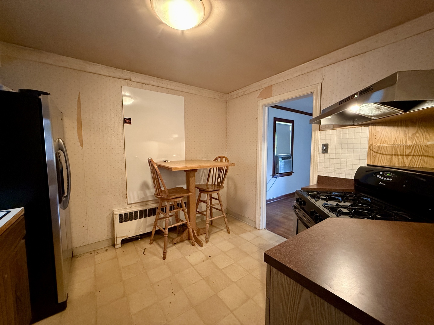 9618 S 51st Avenue, Oak Lawn, IL 60453