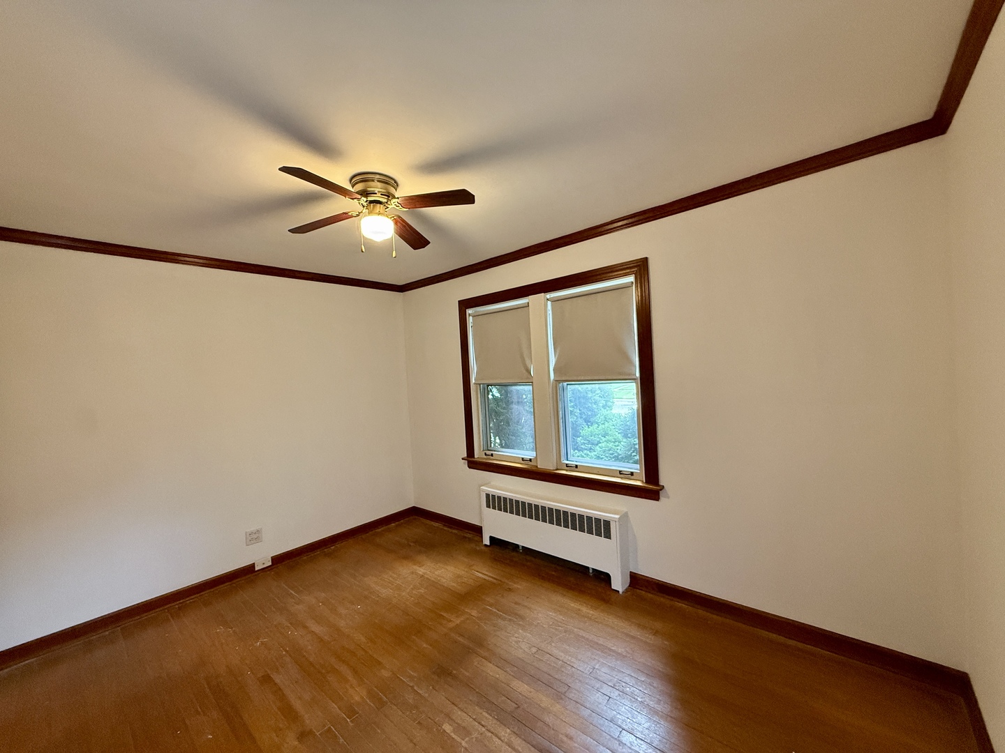 9618 S 51st Avenue, Oak Lawn, IL 60453