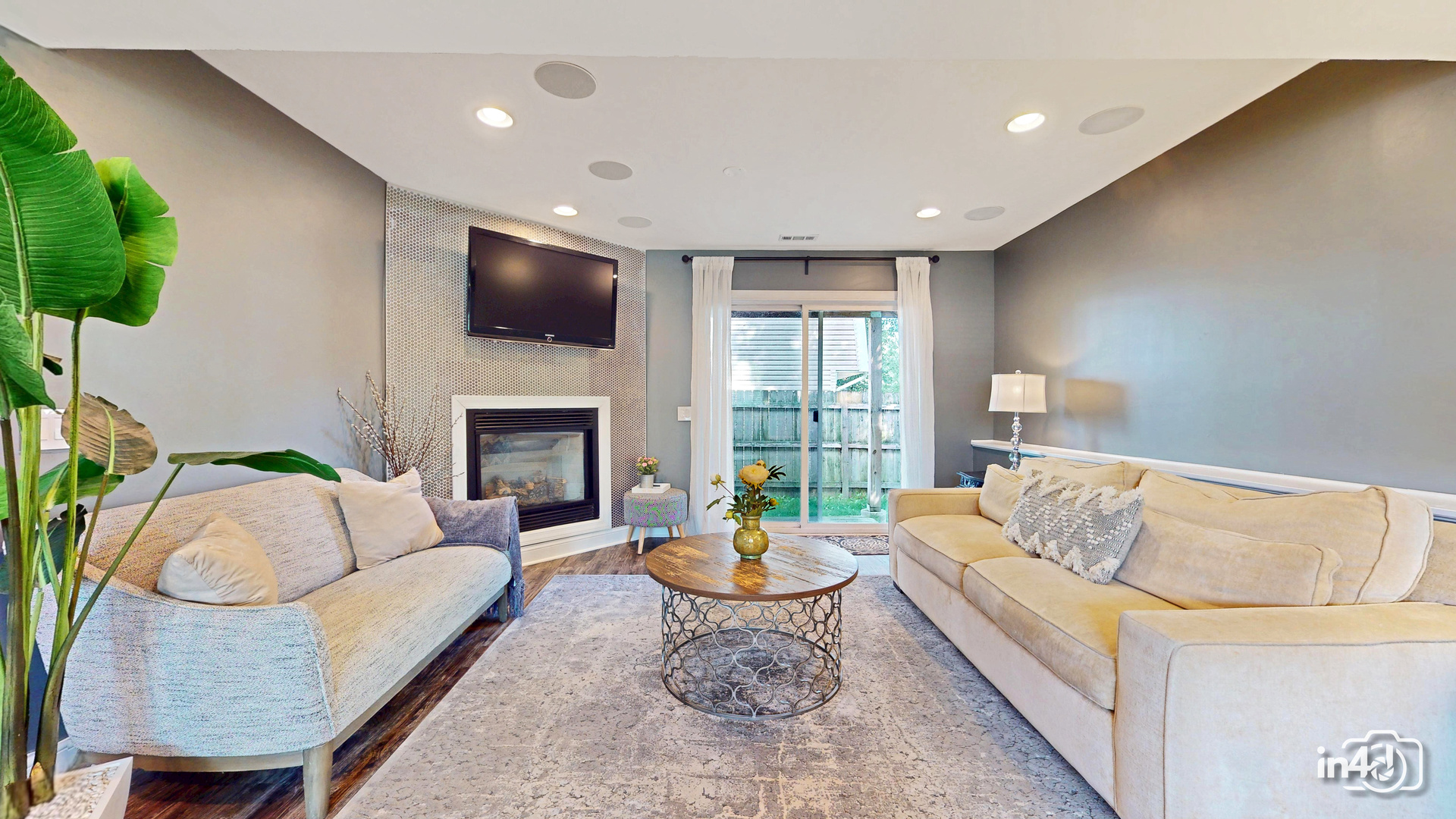 1113 N Smith Street, Palatine, IL 60067