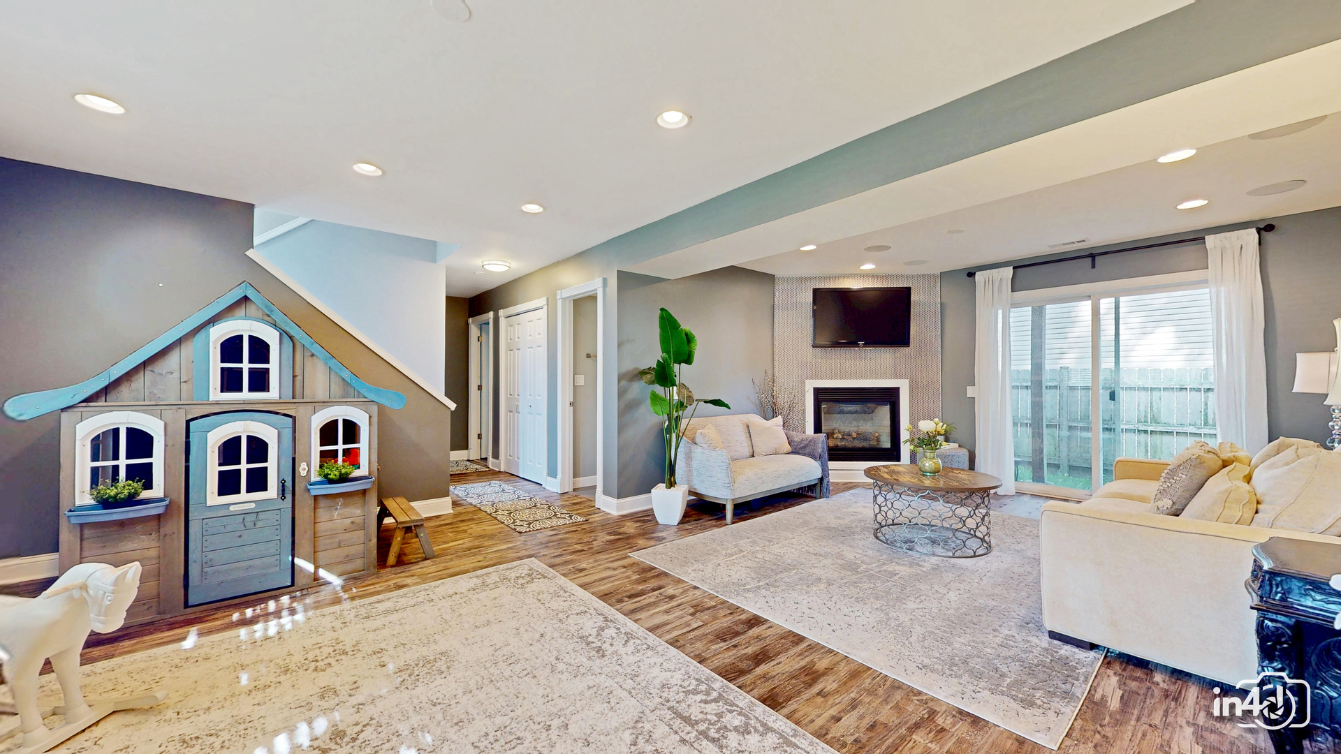 1113 N Smith Street, Palatine, IL 60067