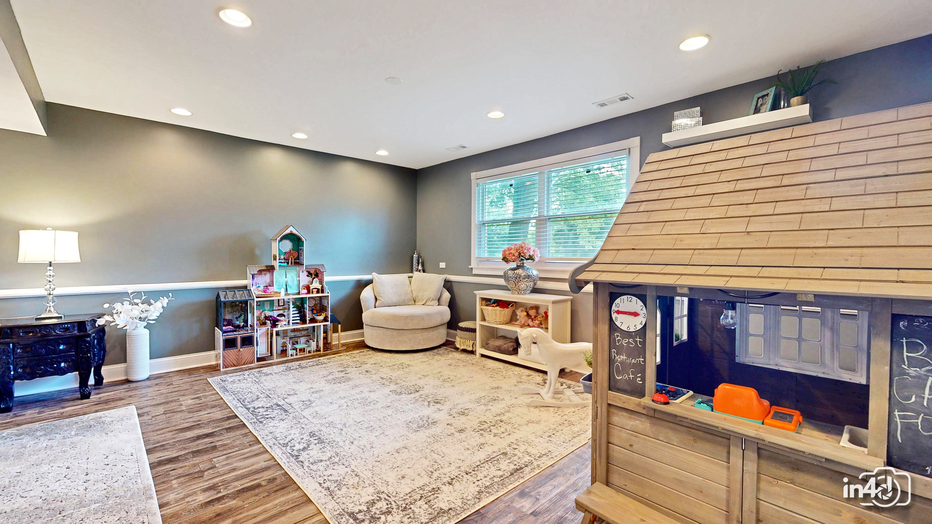 1113 N Smith Street, Palatine, IL 60067
