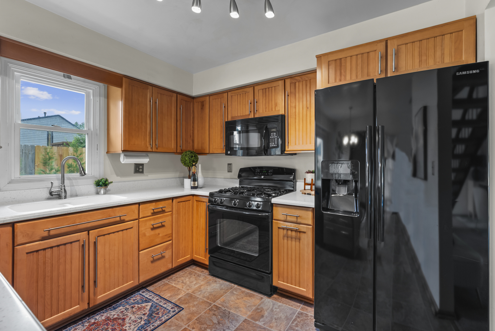 1314 Appletree Lane, Aurora, IL 60506