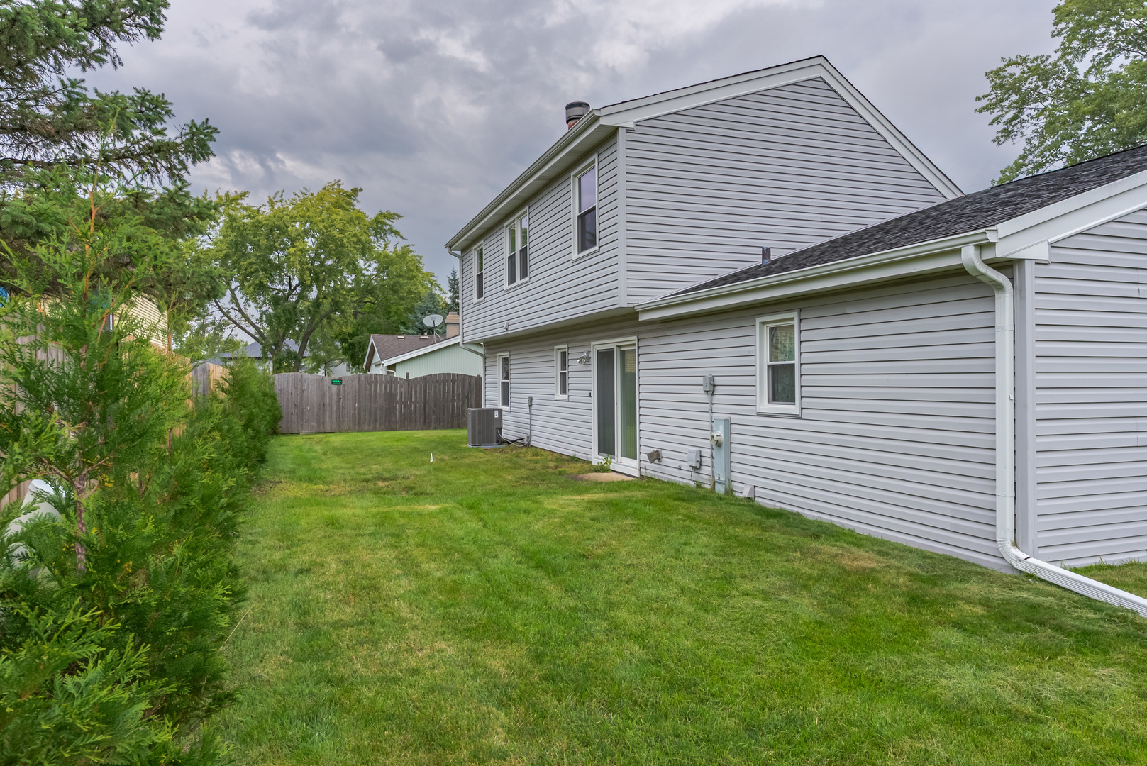 1314 Appletree Lane, Aurora, IL 60506