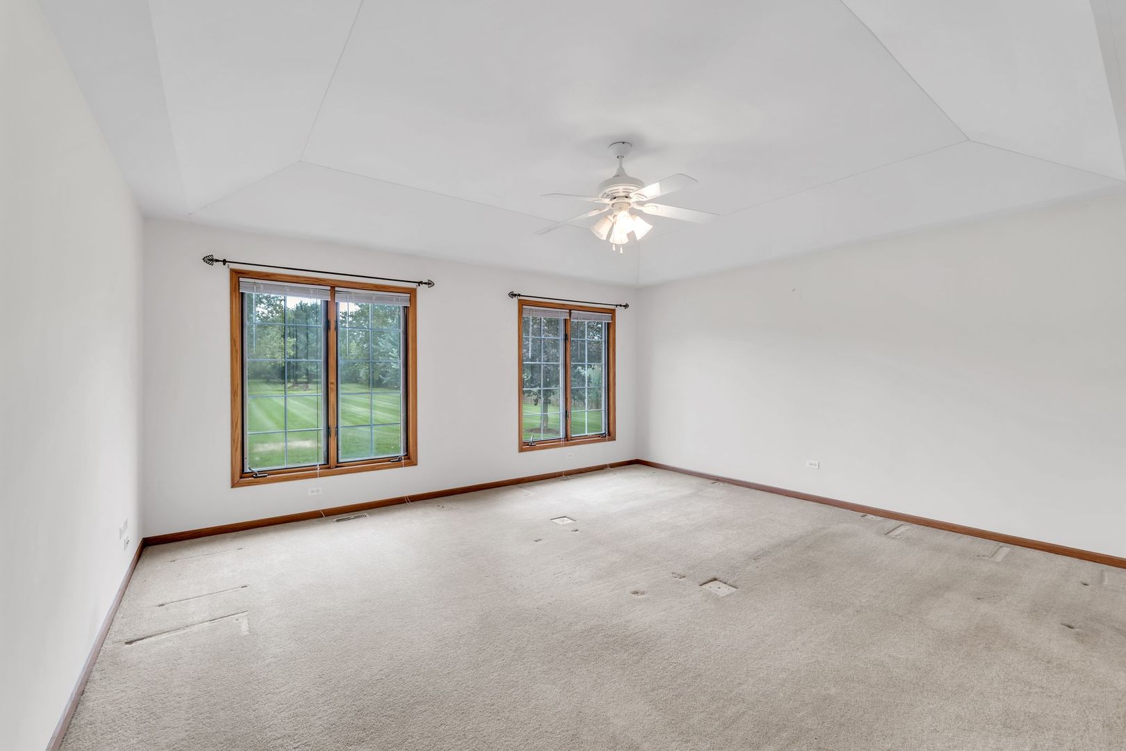 24031 S Schoolhouse Road, Manhattan, IL 60442