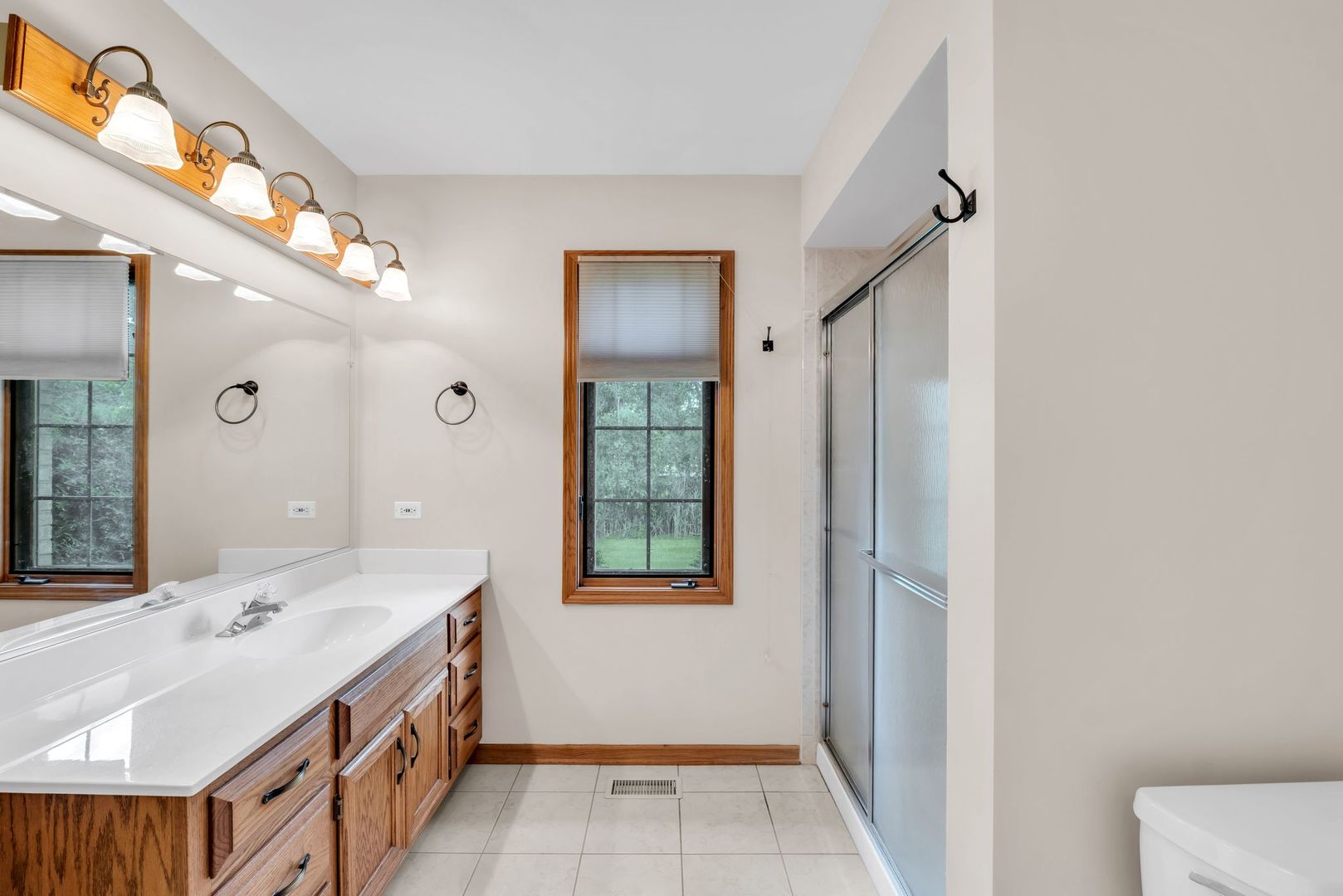 24031 S Schoolhouse Road, Manhattan, IL 60442