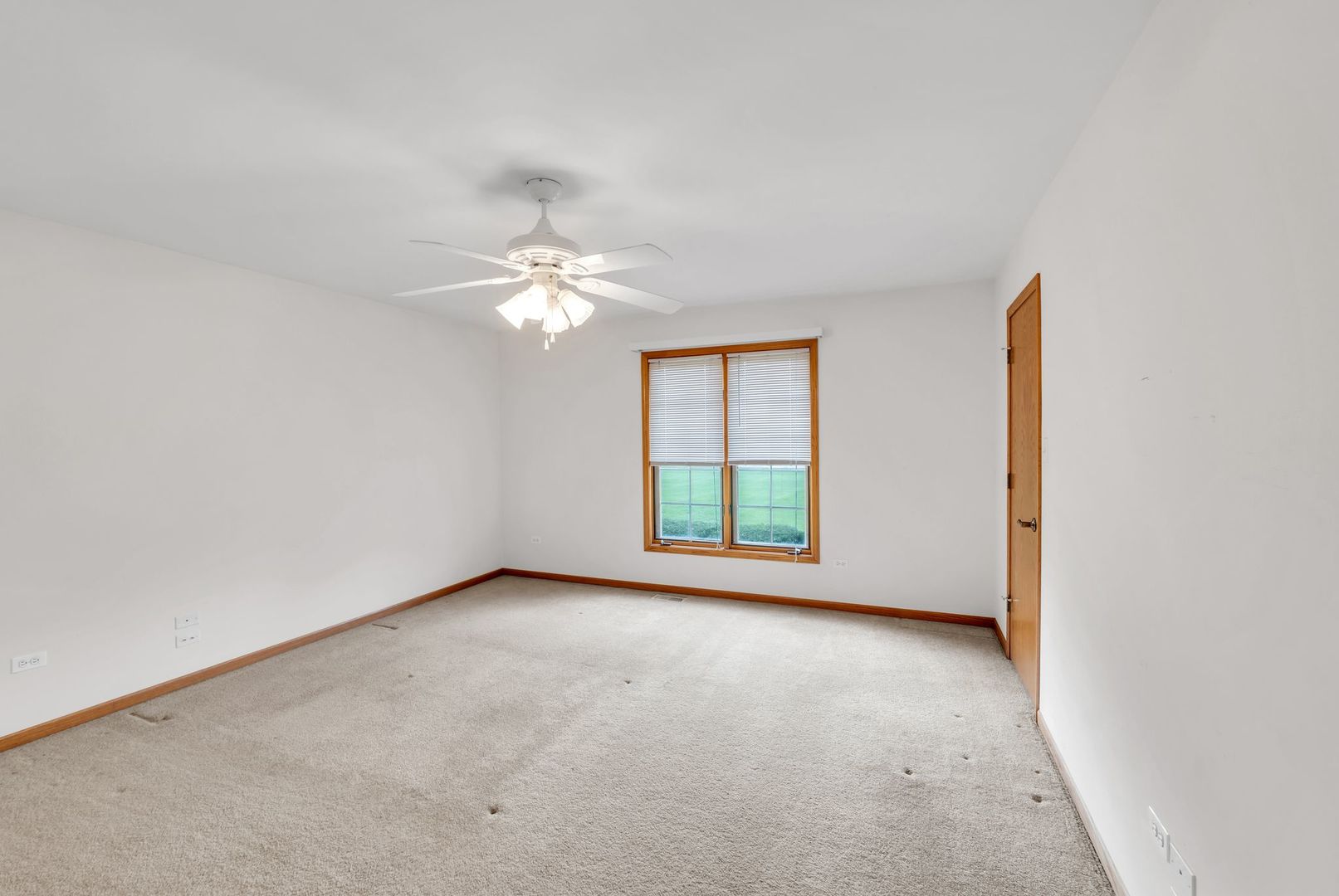 24031 S Schoolhouse Road, Manhattan, IL 60442