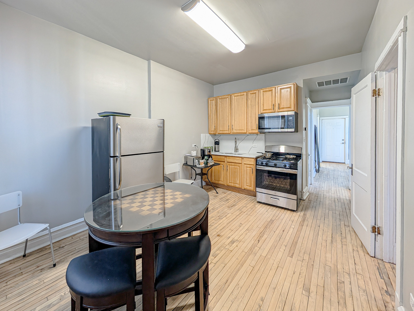 2838 W Roosevelt Road #3R, Chicago, IL 60612