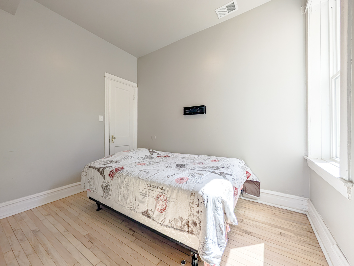2838 W Roosevelt Road #3R, Chicago, IL 60612