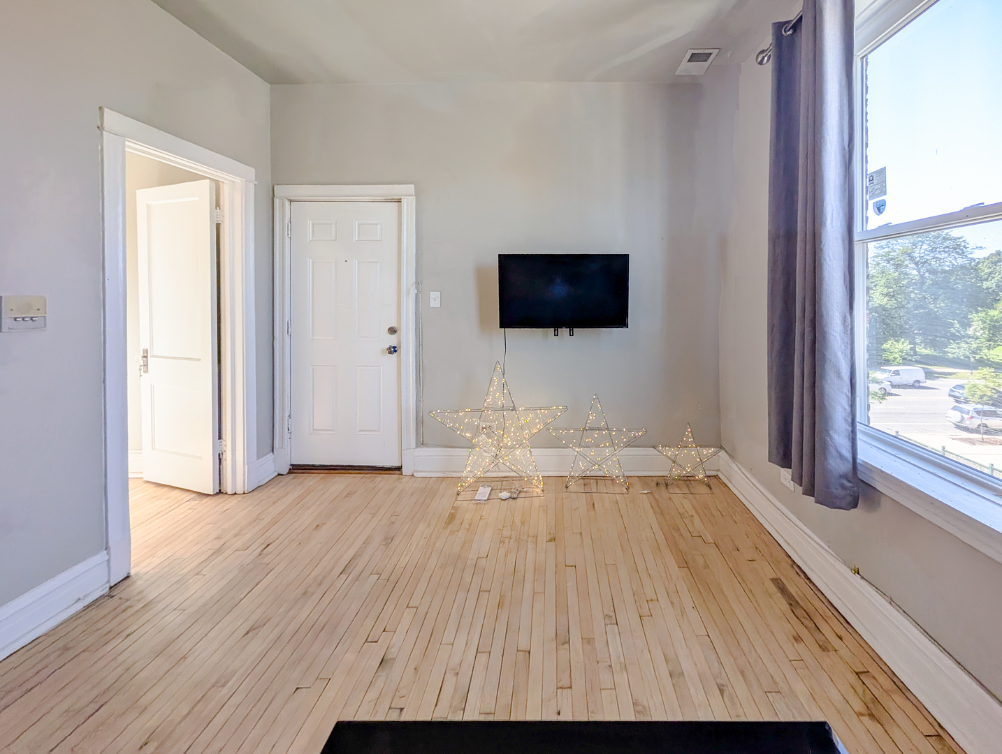 2838 W Roosevelt Road #3R, Chicago, IL 60612