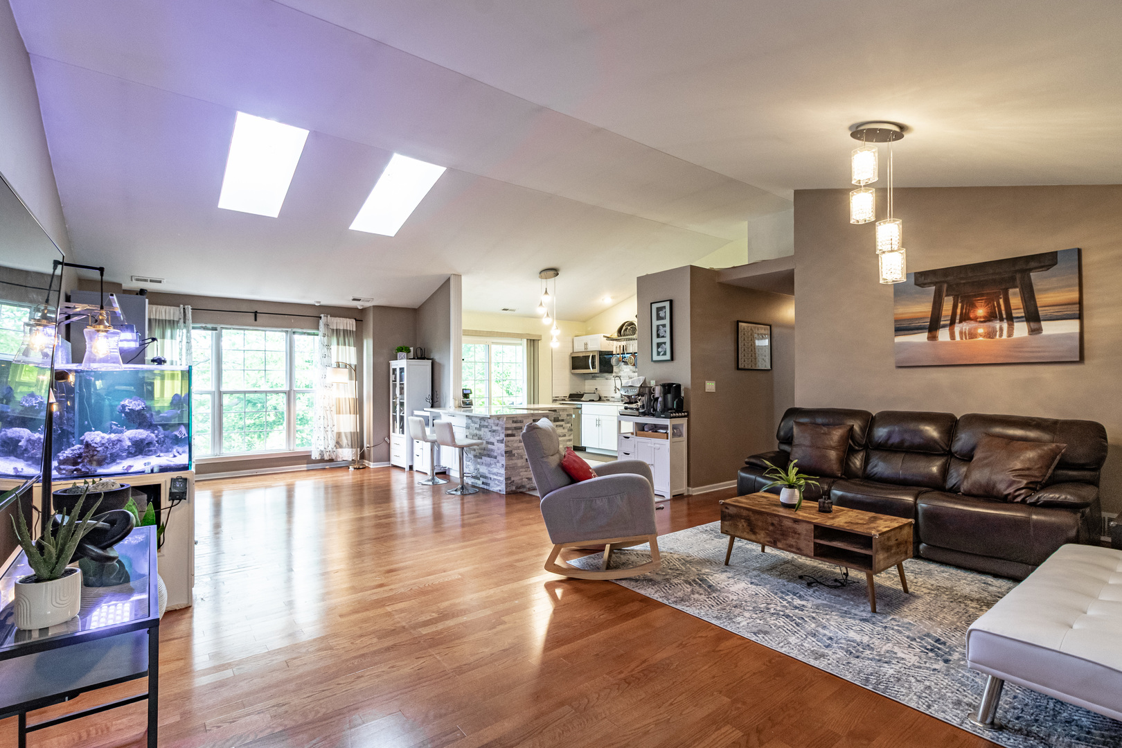 802 Stonewall Court, Schaumburg, IL 60173