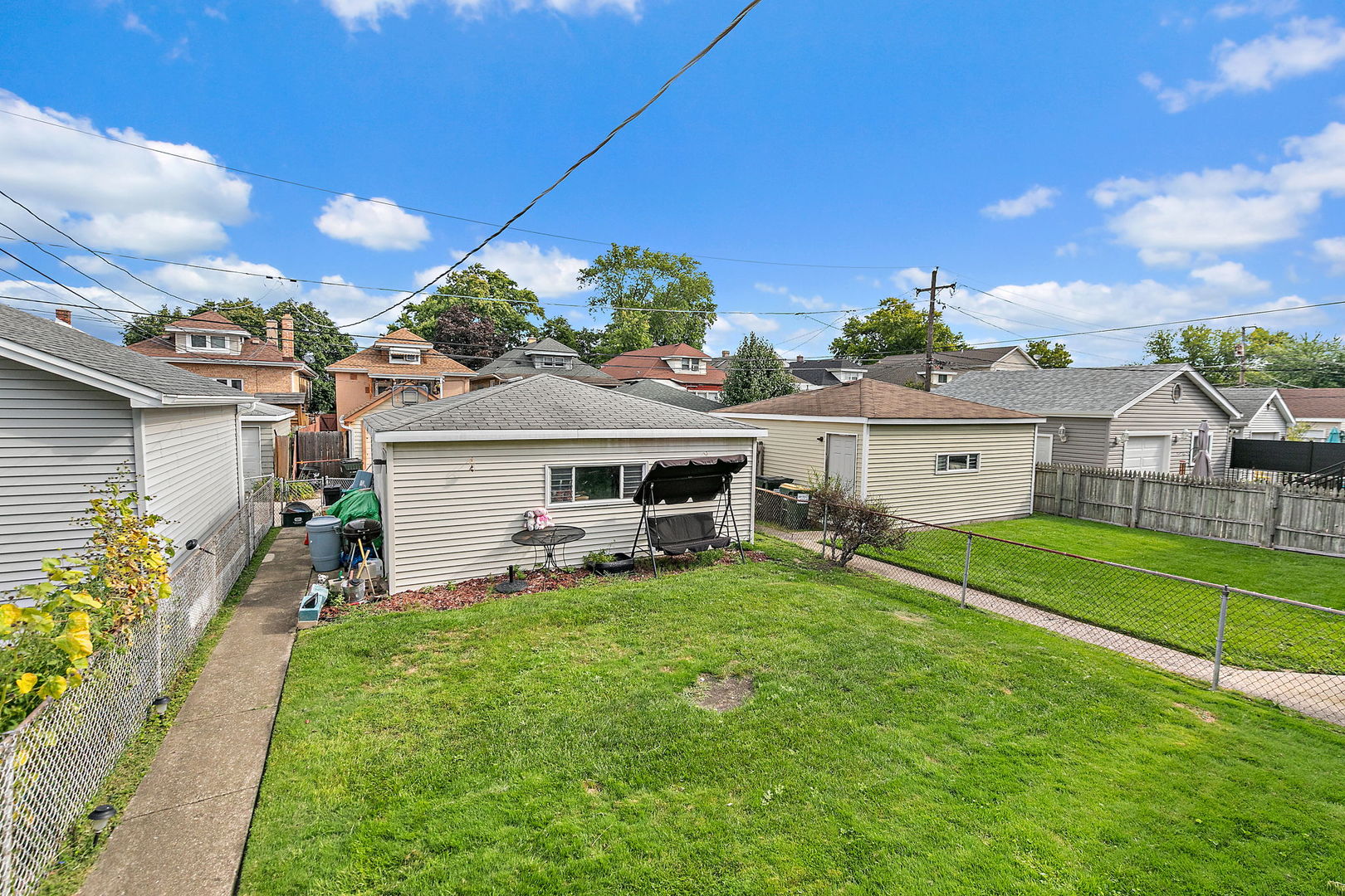 7928 W Barry Avenue, Elmwood Park, IL 60707