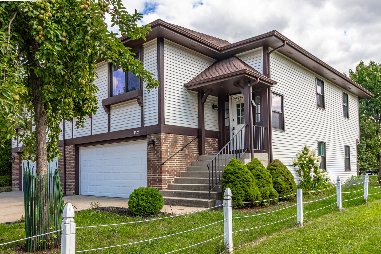 1426 Chippewa Trail, Wheeling, IL 60090