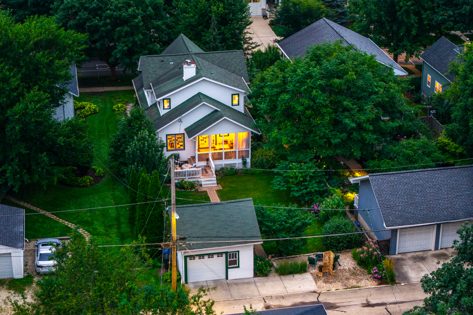 215 S Columbia Street, Naperville, IL 60540