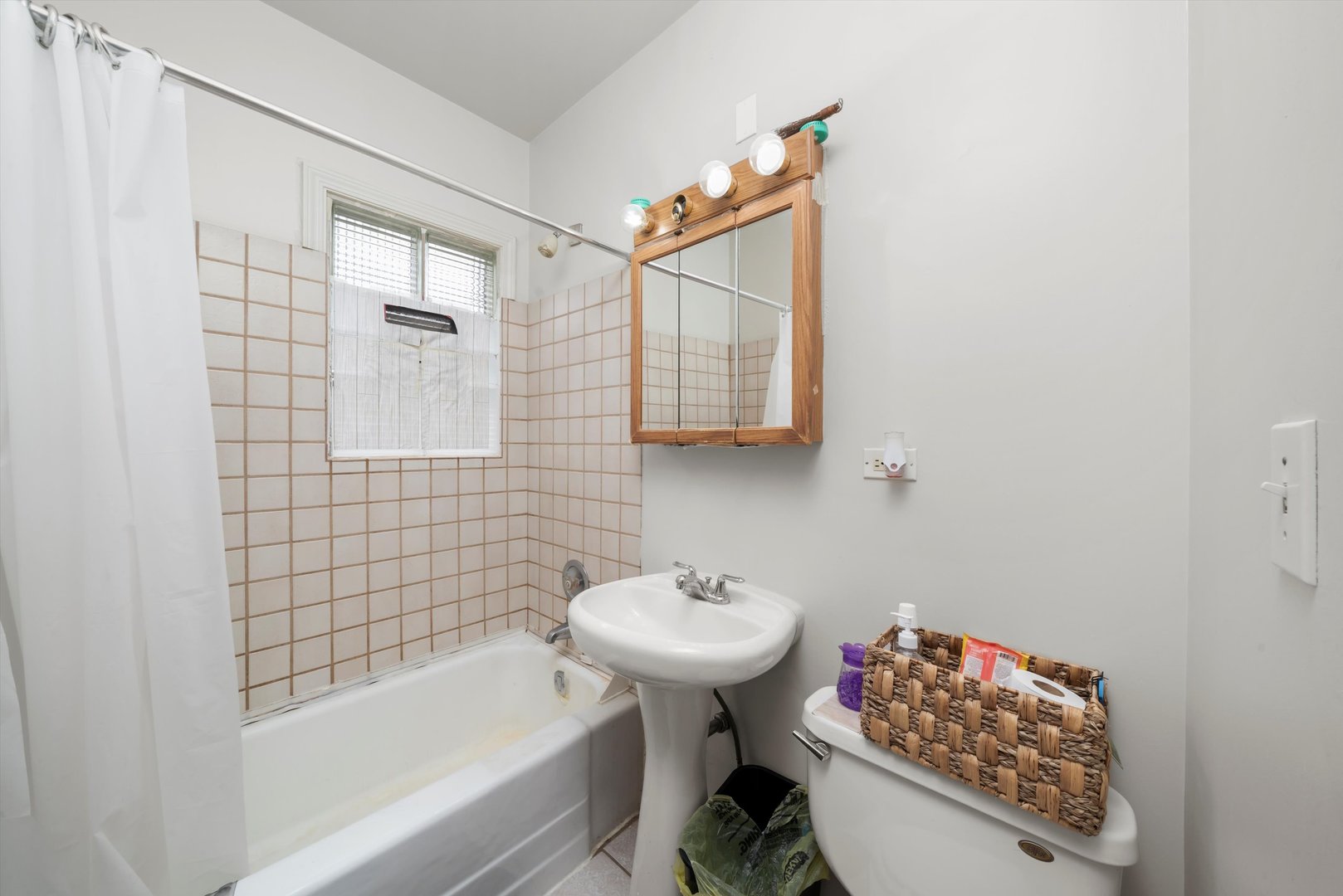 6810 31st Street, Berwyn, IL 60402